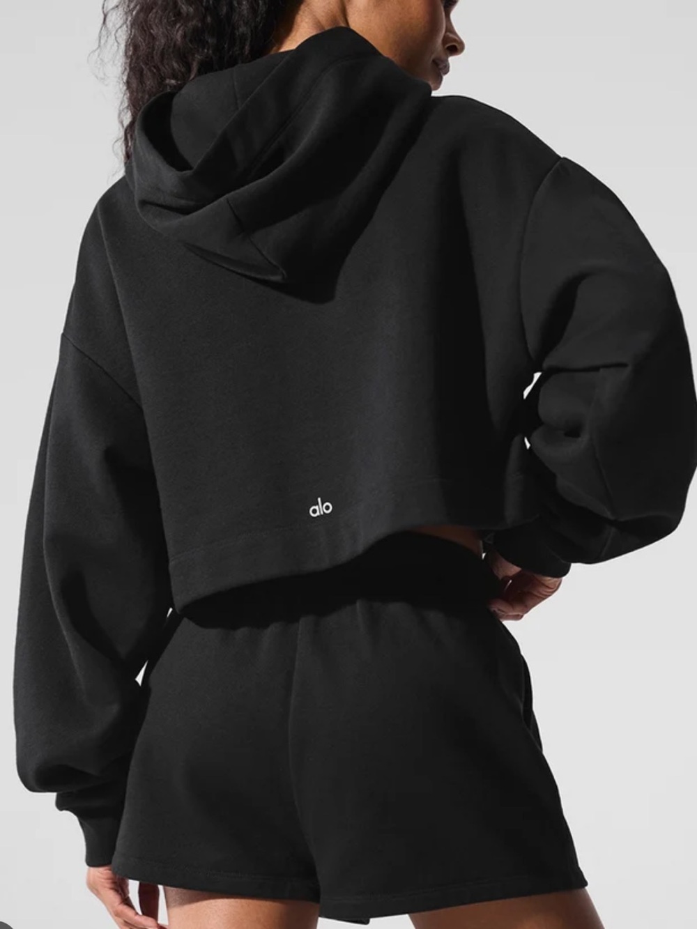 BNWT Alo yoga bae hoodie